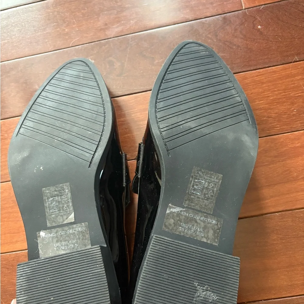 French Connection Black Loafers with Gold Detail - Picture 6 of 7